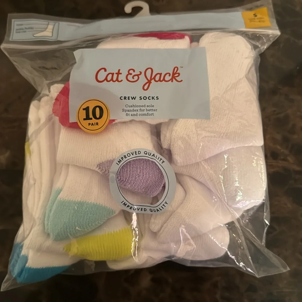 New! Girls Athletic Socks MultiColored Crew Socks, 10 pairs- Cat & Jack